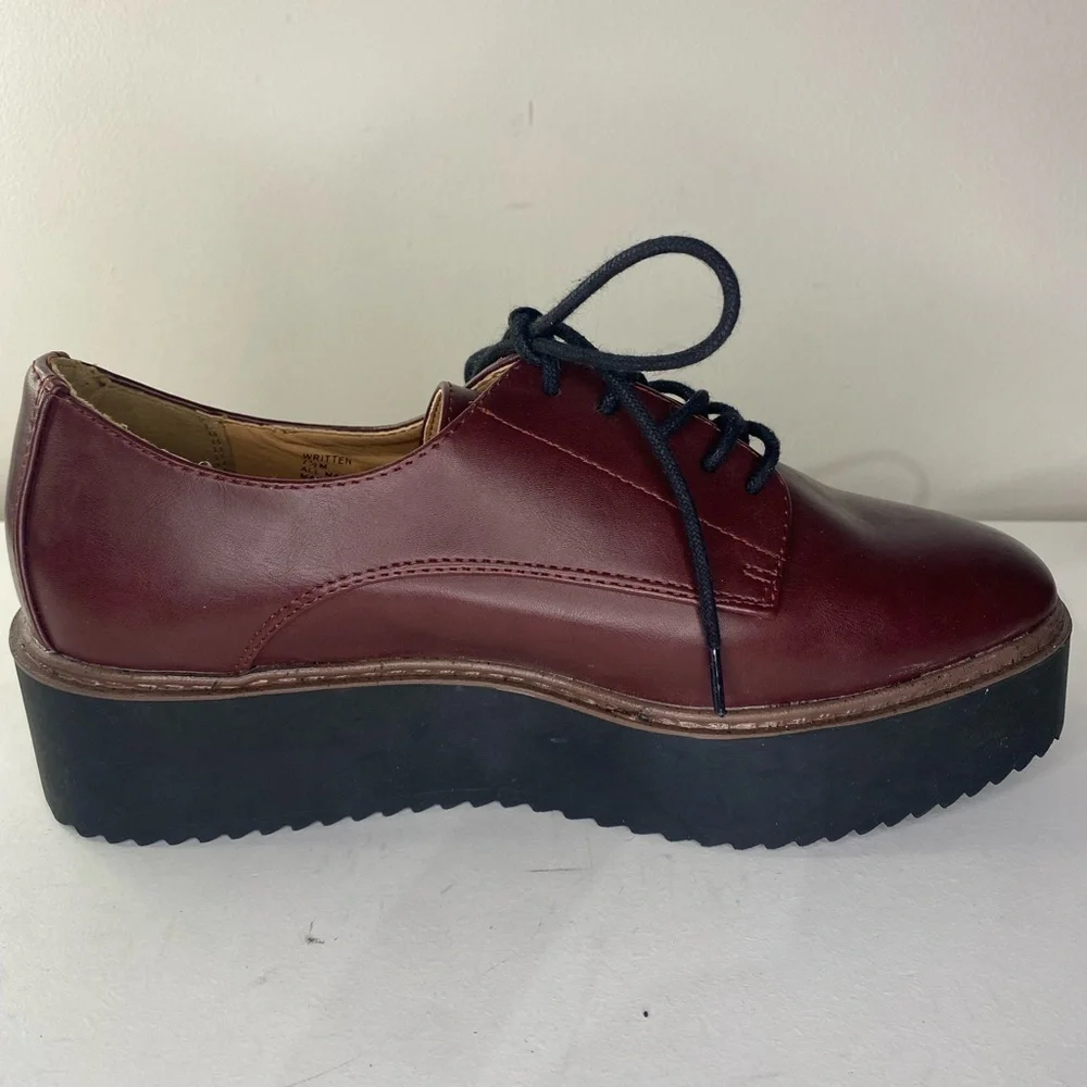 Madden Girl Written Burgundy Platform Oxford Shoes EUC Size 7.5 Goth Grunge - Picture 14 of 15